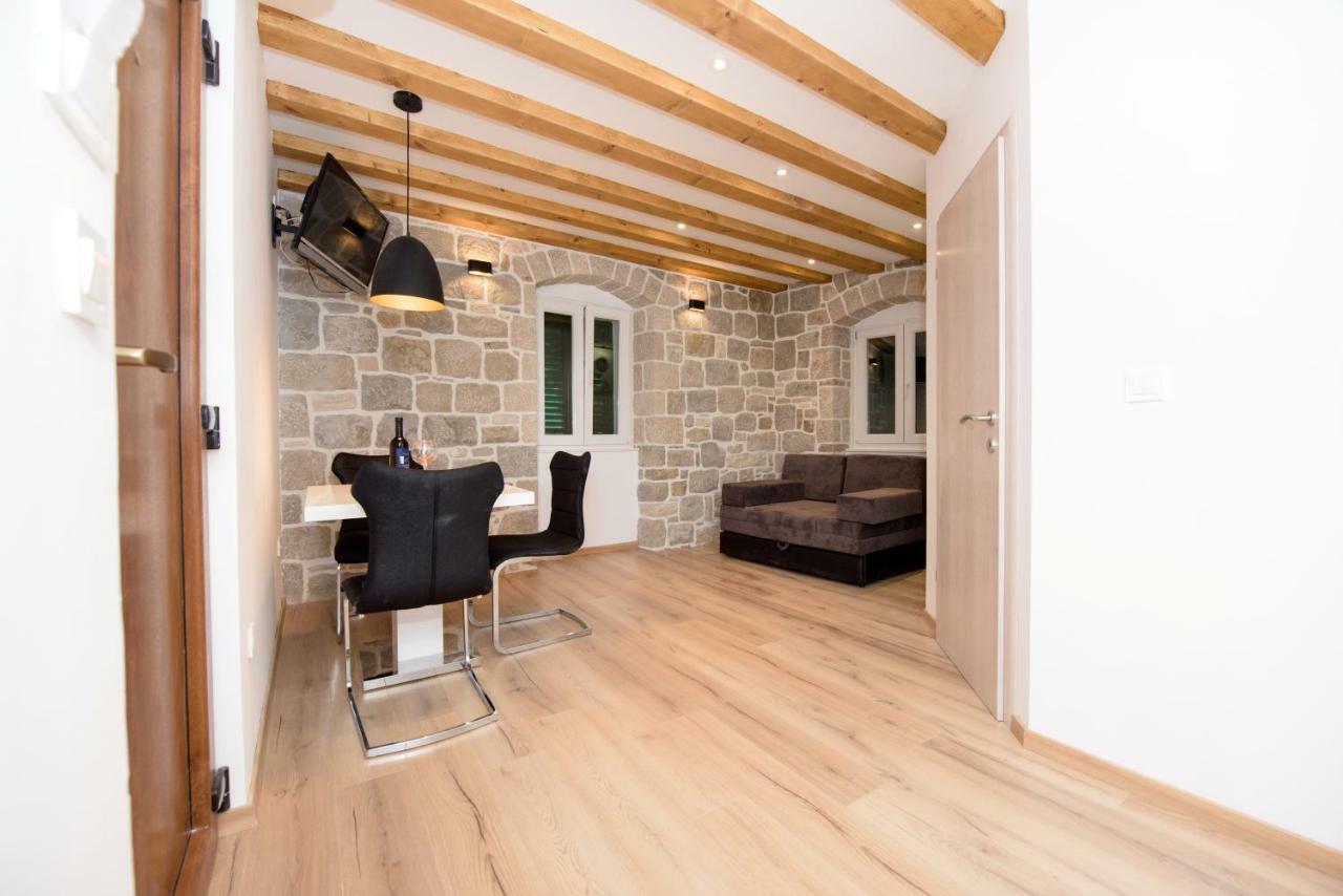 Lucy In Centre Apartment Split Luaran gambar