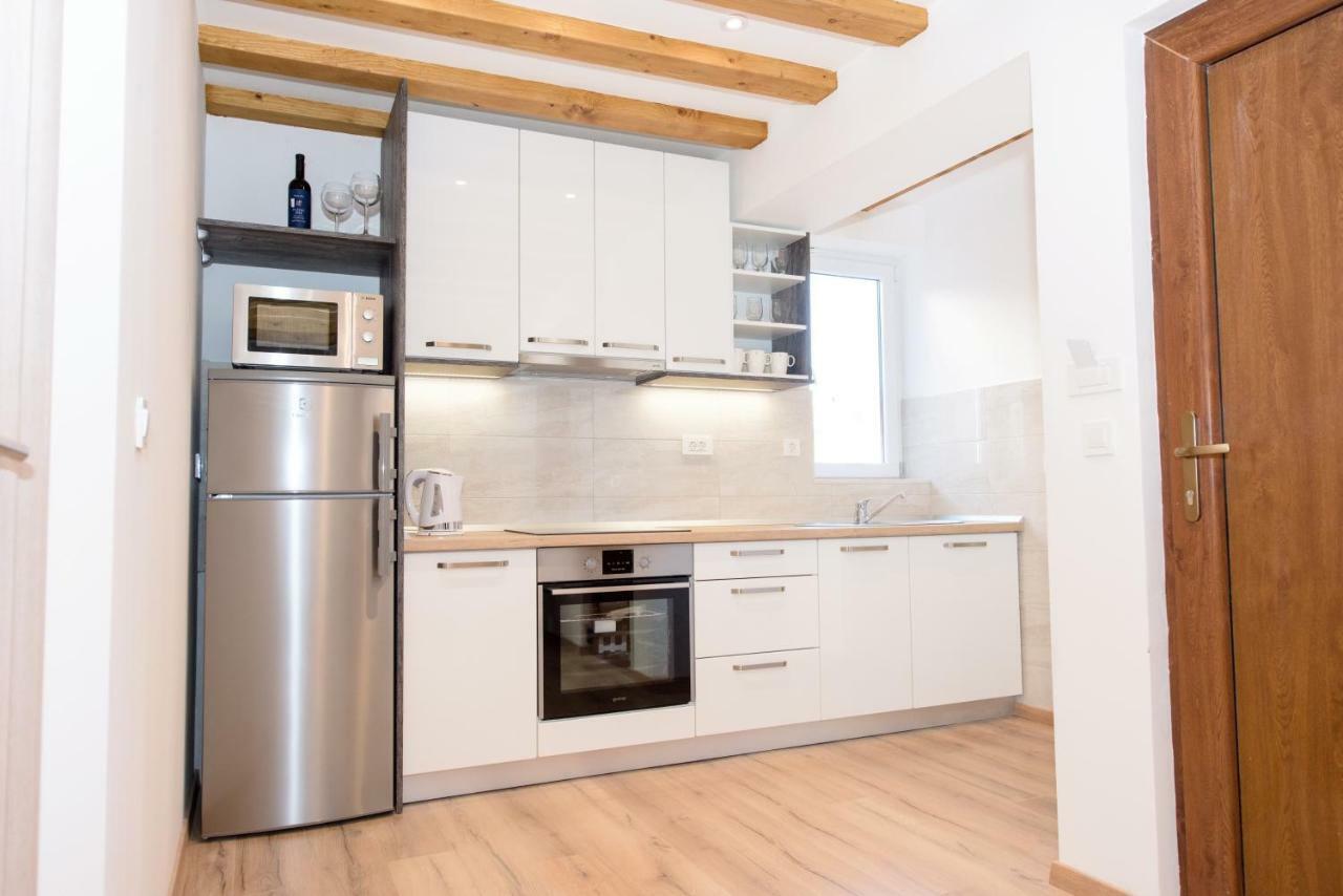 Lucy In Centre Apartment Split Luaran gambar